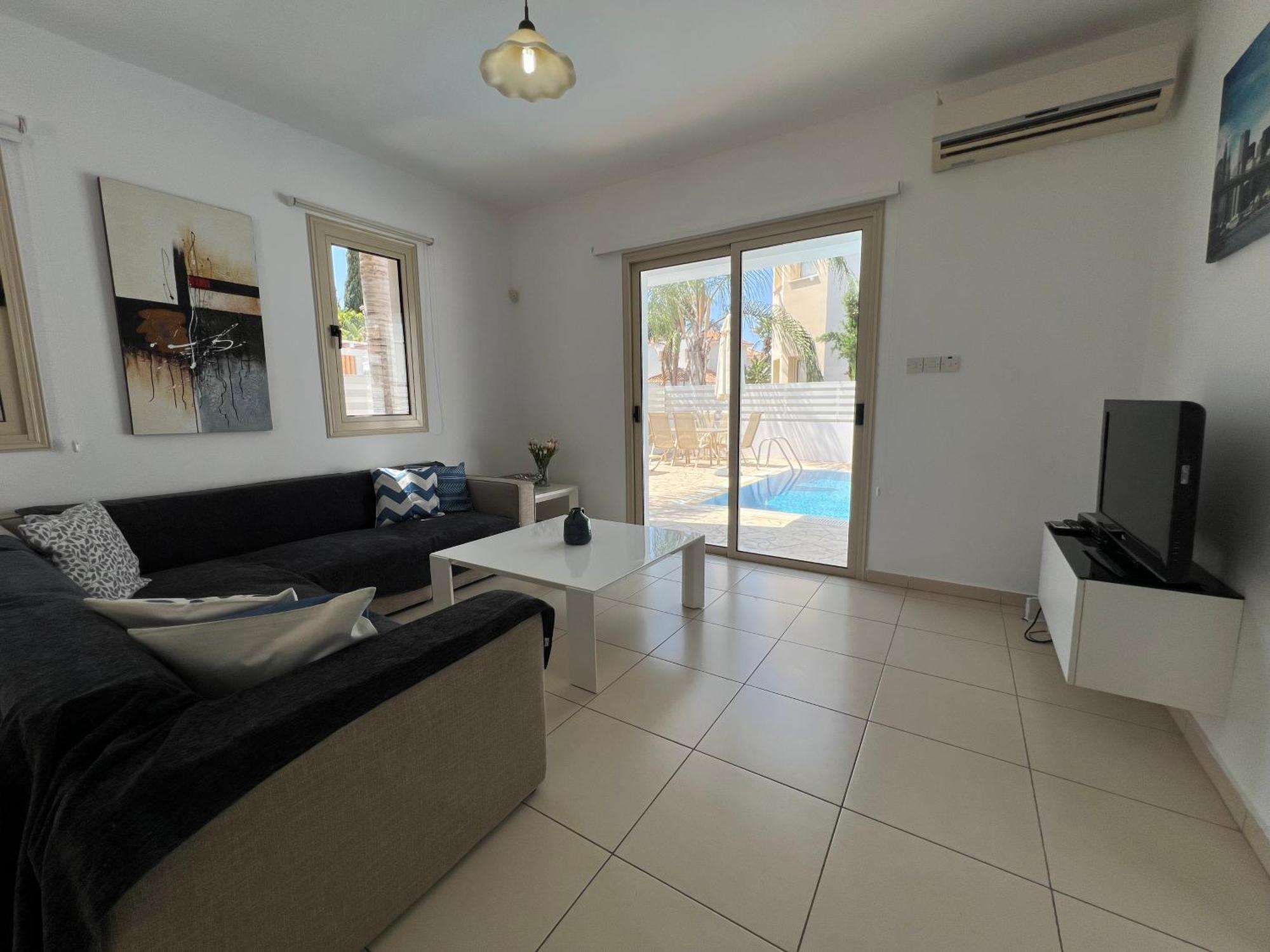 Palm Tree Villas Протарас Екстериор снимка