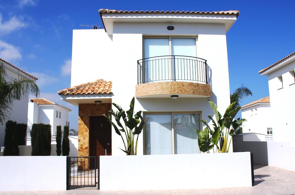 Palm Tree Villas Протарас Стая снимка